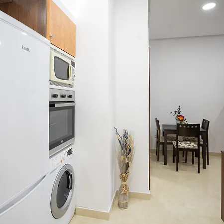 Апартаменти Koti Rentals - Daimiel 3 Фуенхірола